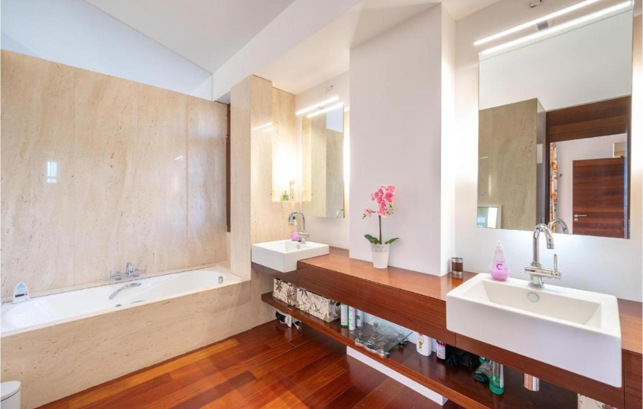 Villa De Lujo Con Piscina, Jacuzzi, Jardin Y Terraza Marratxí Exterior photo